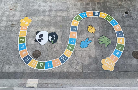 织金地面游戏彩绘