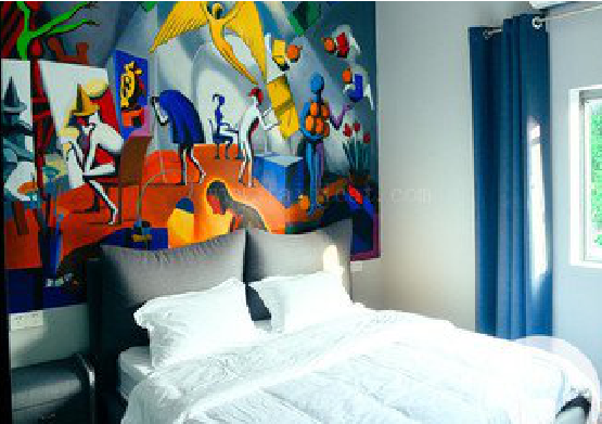 织金对于酒店的墙体彩绘而言更注重哪些方面？